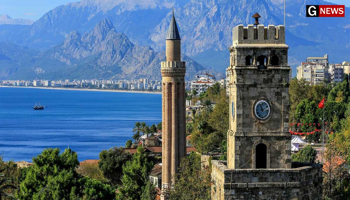 حضور گسترده گردشگران خارجی در آنتالیا؛ تنها در یک روز 36 هواپیما از 9 کشور آمد