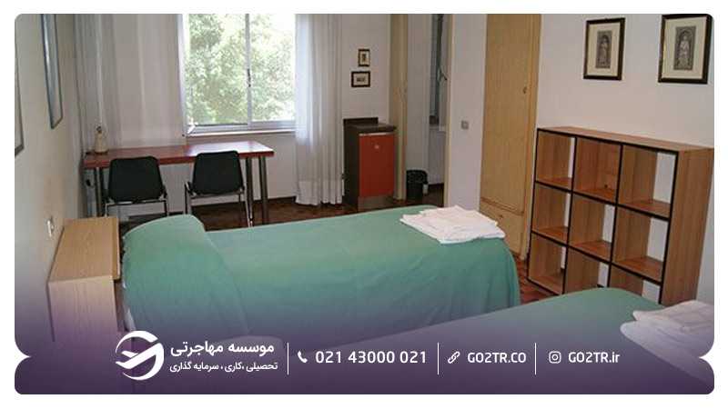 اتاق ۲ نفره خوابگاه دانشگاه پاویا ایتالیا