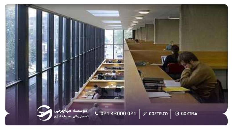 امکانات و فضای داخلی دانشگاه SOAS لندن