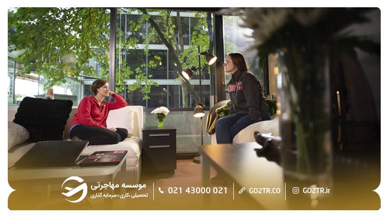 خوابگاه دانشجویی موسسه فناوری ایلینوی آمریکا