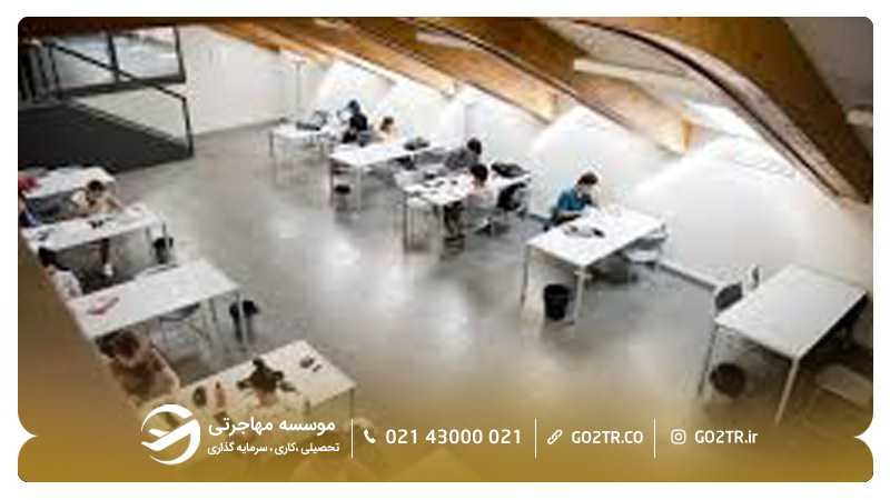 سالن مطالعه دانشگاه فرارا ایتالیا