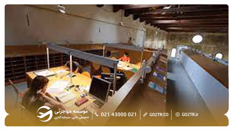 سالن مطالعه دانشگاه فرارا ایتالیا