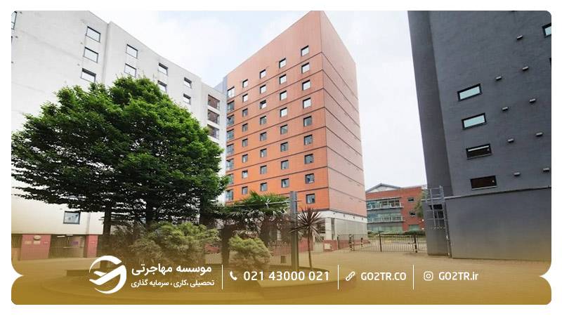 تصویری از ساختمان خوابگاه Hepworth Lodge دانشگاه لیدز بکت انگلستان