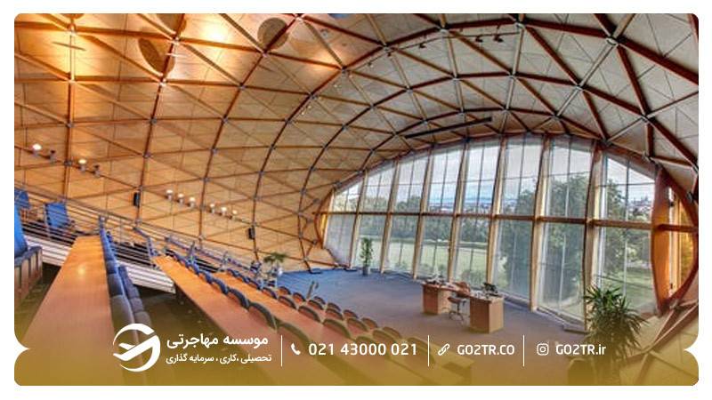 تصاویری از دانشگاه ناپیر ادینبورگ انگلستان