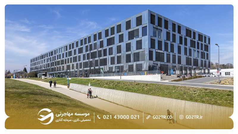 نمایی از دانشگاه لوزان سوئیس