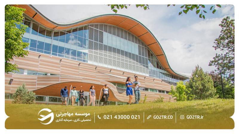 نمایی از دانشگاه تامسون ریورز کانادا 