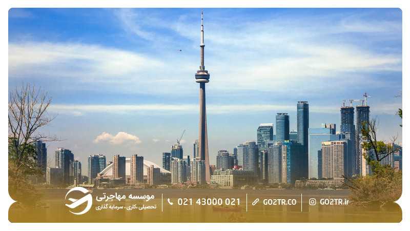 برج CN از جاذبههای توریستی کانادا