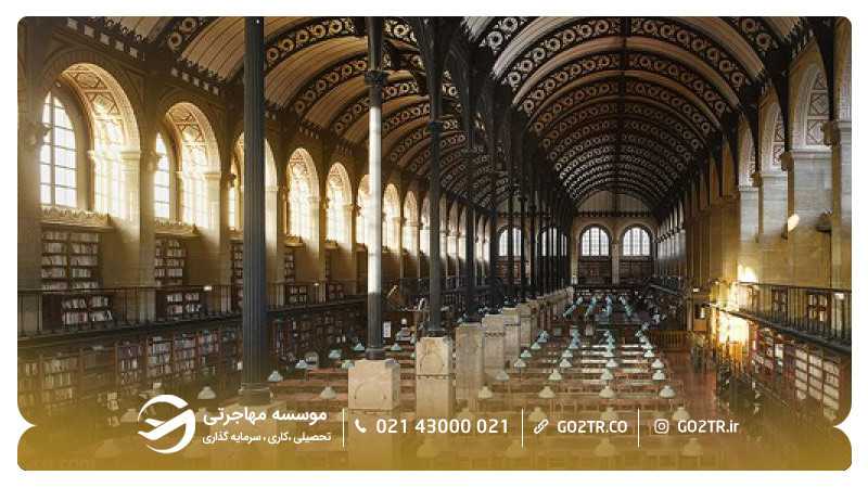نمایی از دانشگاه کمبریج
