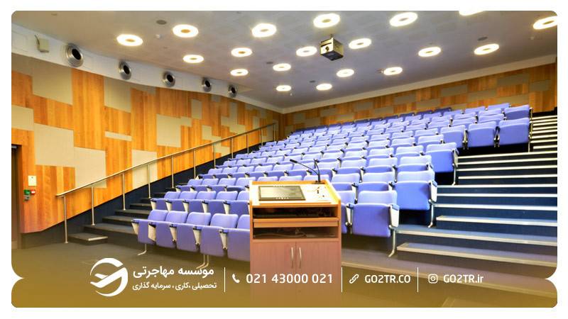 تصویر ۲- دانشگاه غرب لندن
