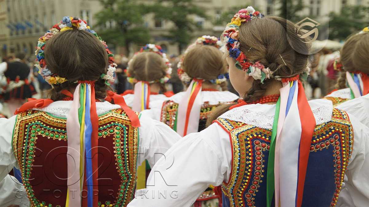 مشاهیر علمی، ادبی و سیاسی و هنری لهستان