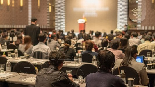 کنفرانس های علمی در ویتنام