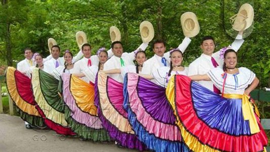 نوع پوشش مردم کاستاریکا