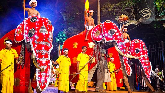 فستیوال ها و رویدادها و جشن ها در سریلانکا