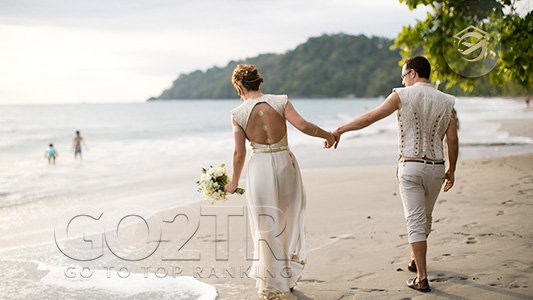 ازدواج خارجی ها در کاستاریکا